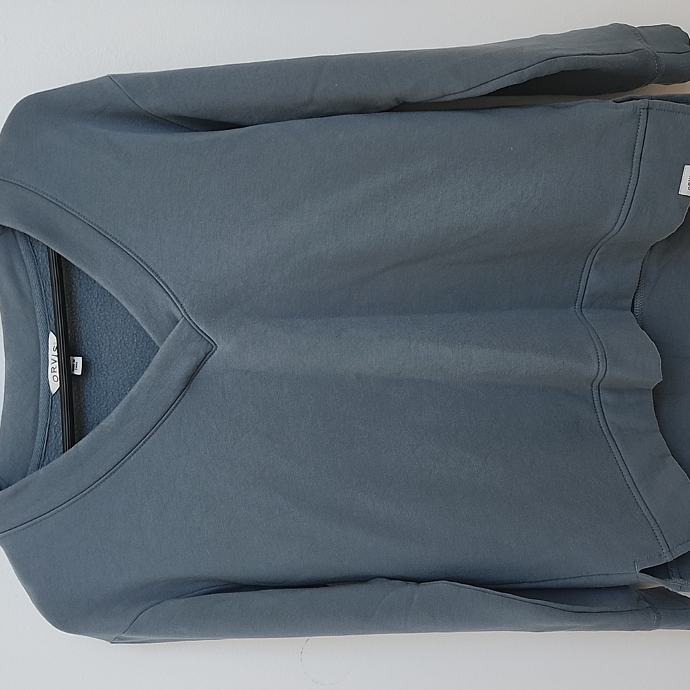 Orvis V-Neck Dropped Shoulder Sweatshirt